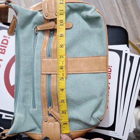 STONE MOUNTAIN SEA GREENISH BLUE CANVAS W/ TAN TRIM SHOULDER BAG & WALLET - Picture 15 of 16